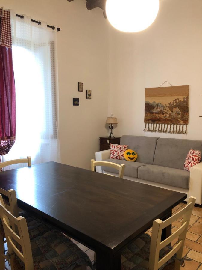 Iris Appartement Villa Guardia Buitenkant foto