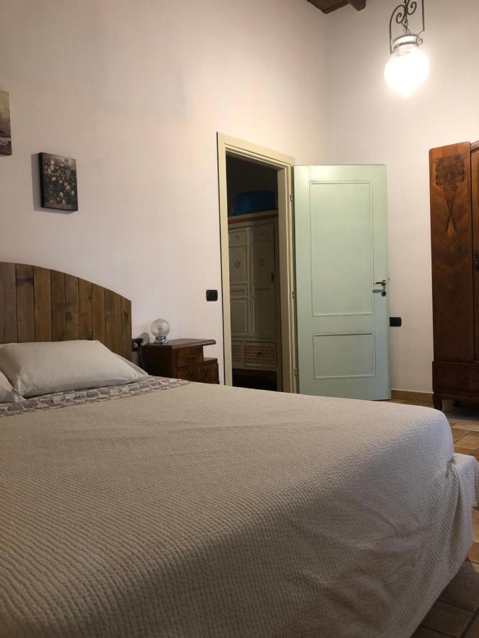 Iris Appartement Villa Guardia Buitenkant foto